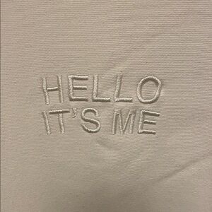 Women's Hello It’s Me 2015 Tour by Adele Off White Crewneck Sweatshirt Size L